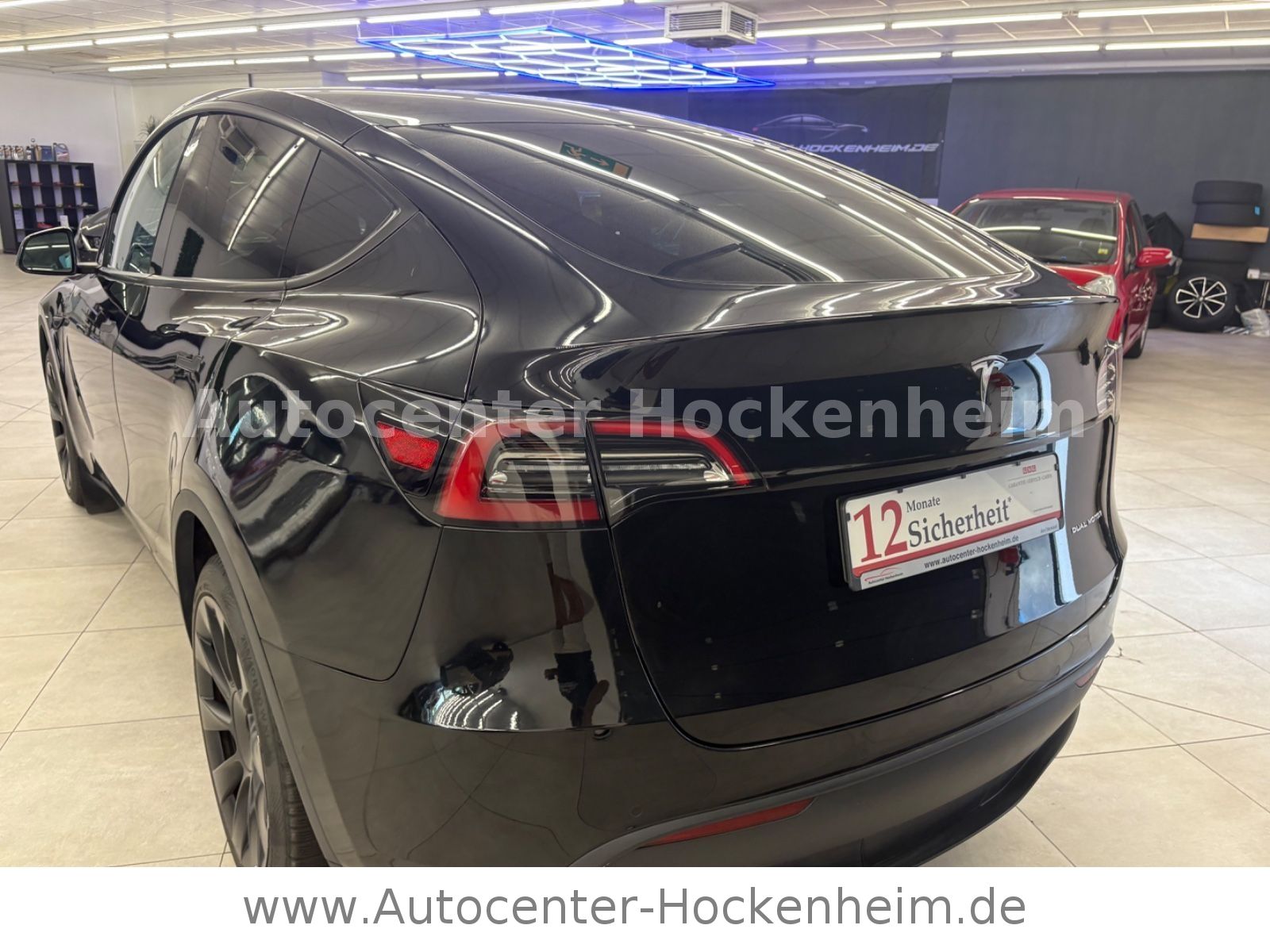 Tesla Model Y Long Range Dual Motor  AWD