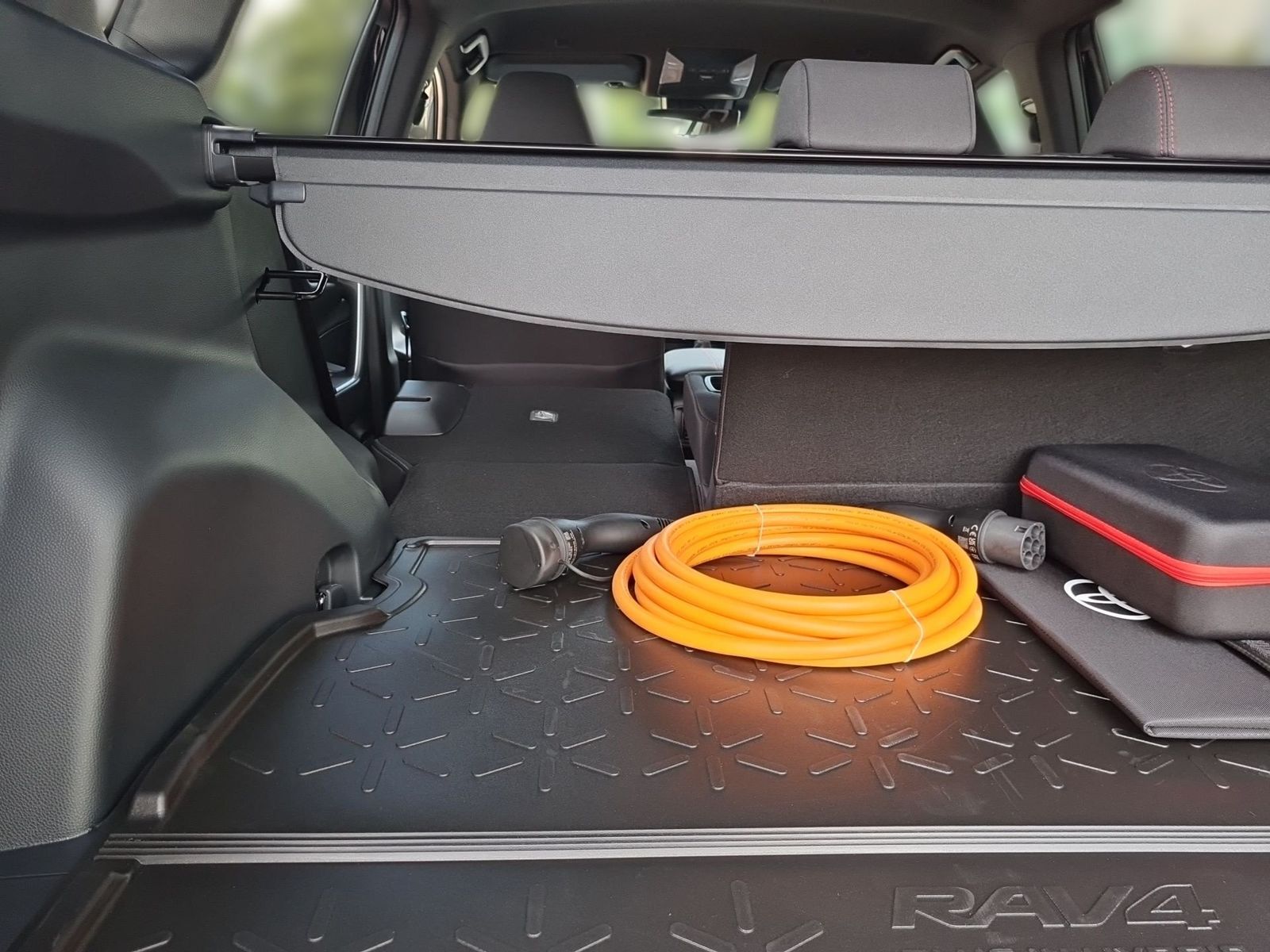 Toyota RAV4 2.5 Plug-In Hybrid Teamplayer ACC+LM+LED+Na