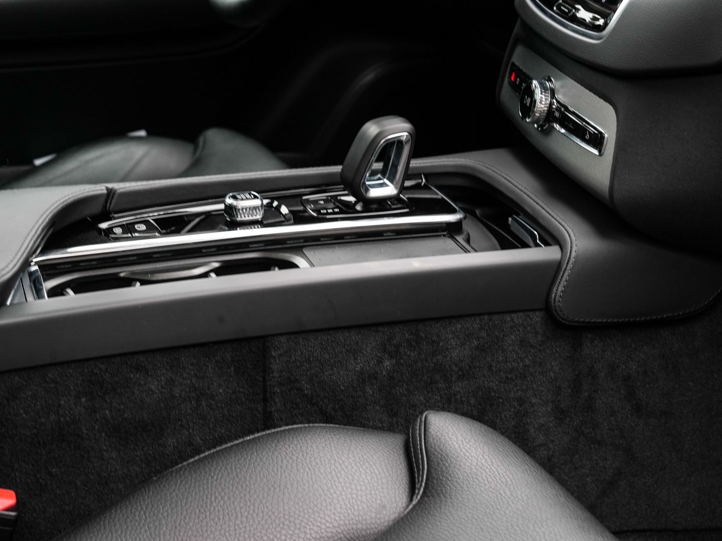 Volvo XC90 Plus Bright AWD B5 Diesel EU6d 7-Sitzer Sta