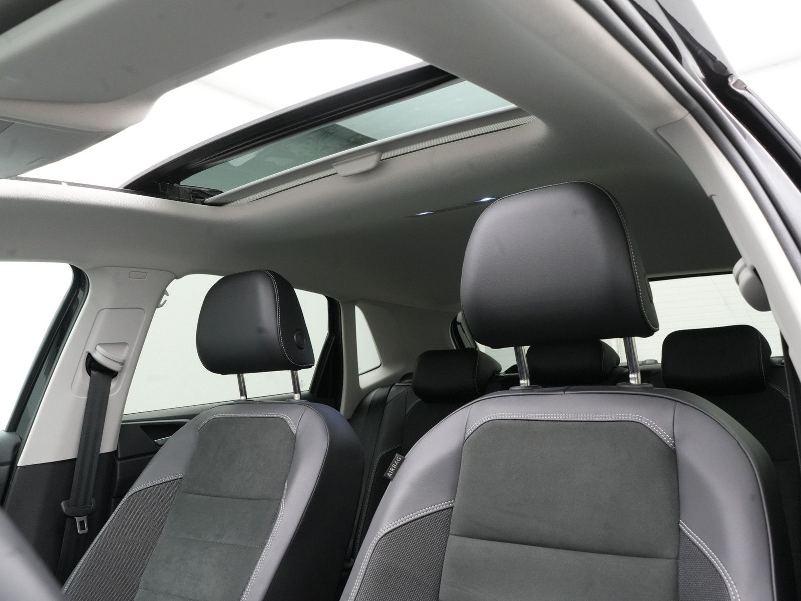 Volkswagen Polo Style DSG PANO MATRIX LEDER KAM ACC CARPLAY