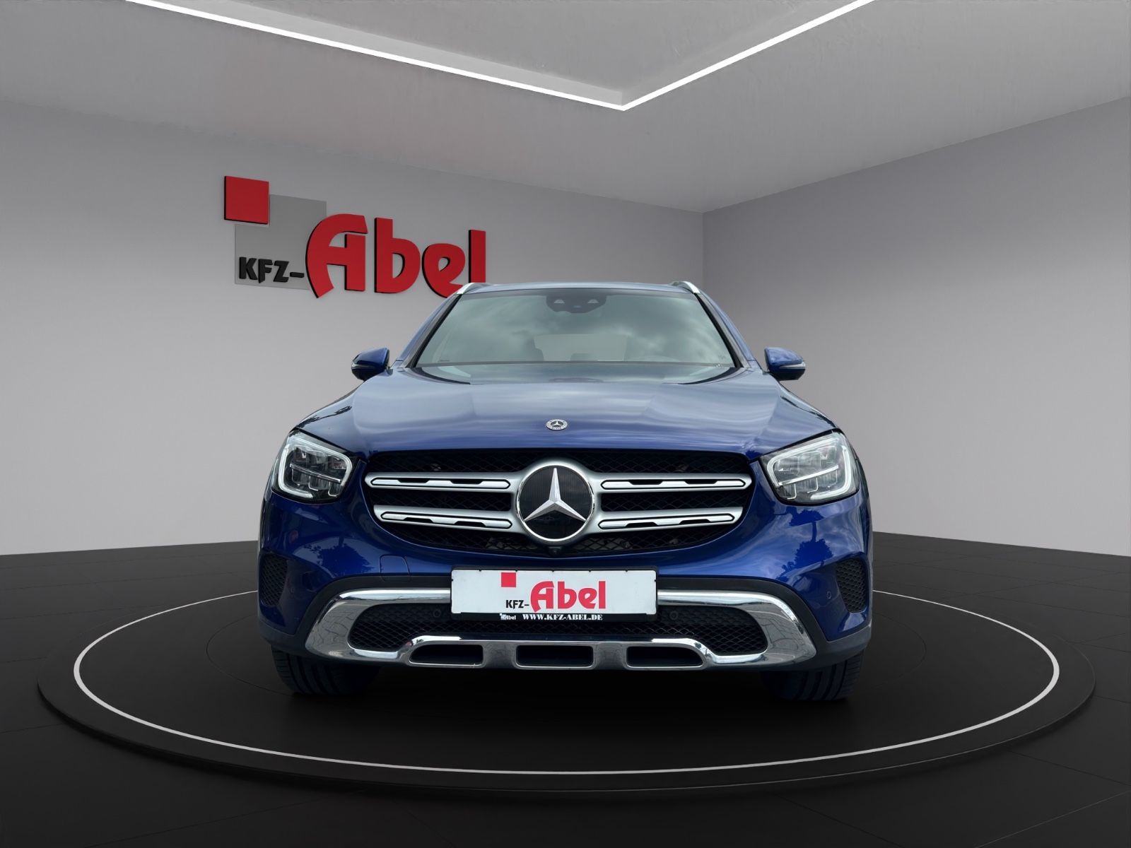Mercedes-Benz GLC 300 e 4MATIC - Samsaru's Car Outlet