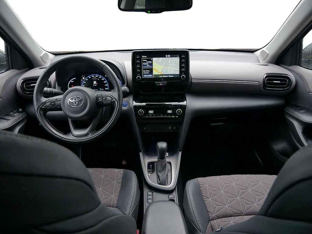 Toyota Yaris Cross 360 Grad SHZ KAMERA NAVI PDC ACC LED