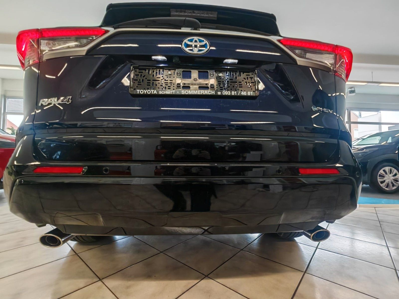 Toyota RAV 4 Plug-in Hybrid 4x4 Teamplayer Neu