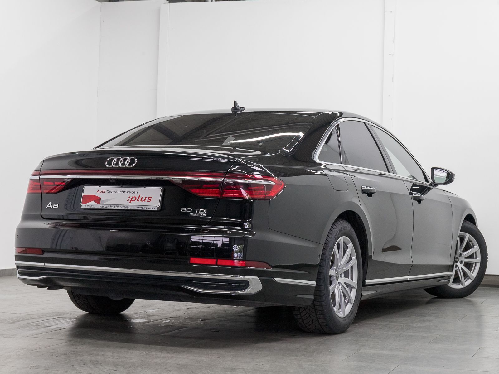 Audi A8 50 TDI Q - Samsaru's Car Outlet