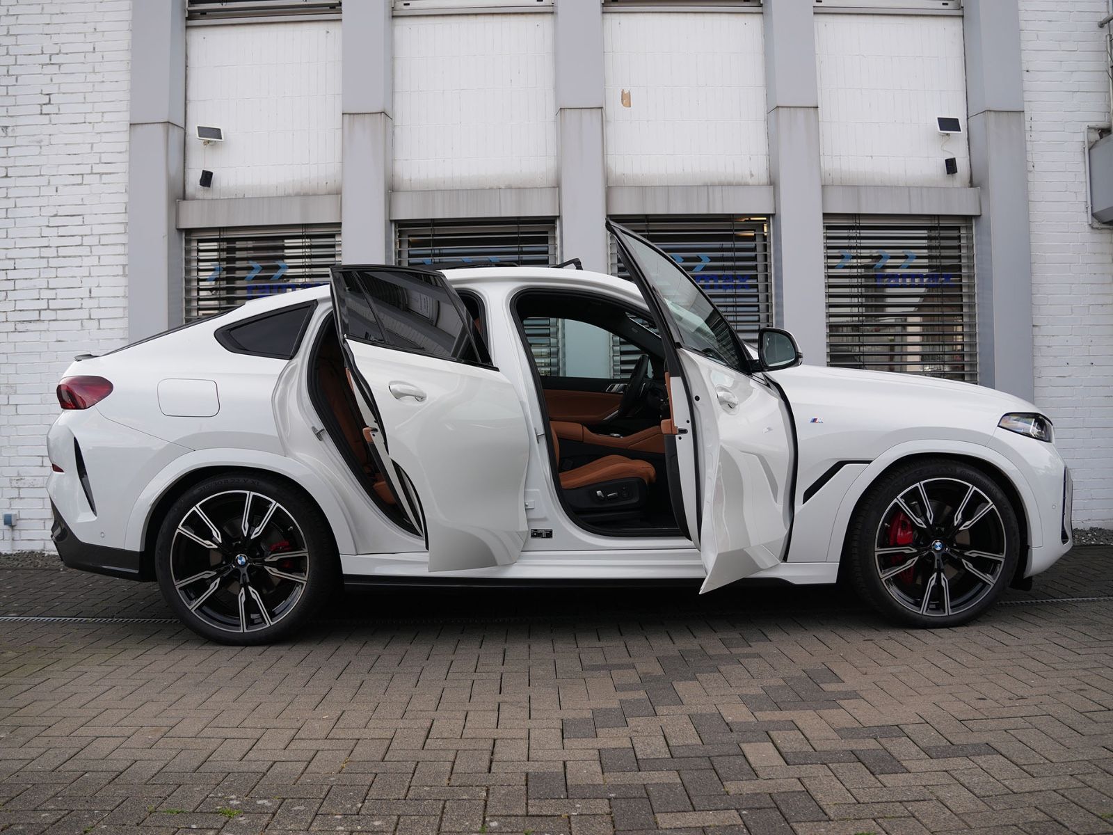 BMW X6 xDrive30d M Sport - Samsaru's Car Outlet