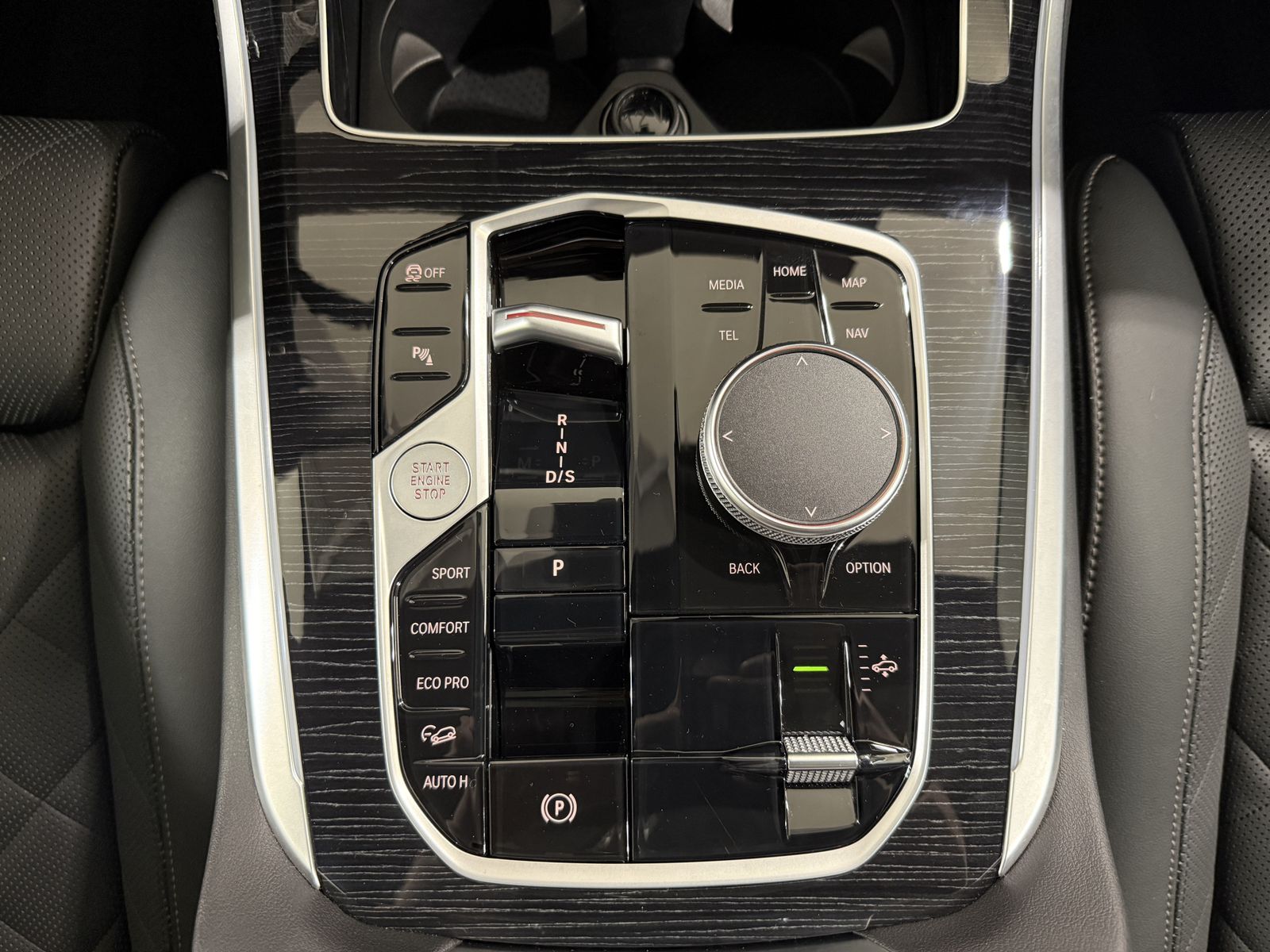 BMW X5 xDrive40d M Sportpaket Luftfeder AHK ACC 360°