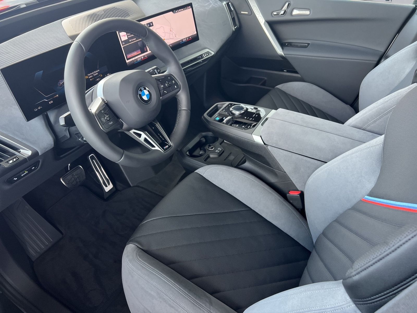 BMW iX xDrive60 M-Sport-Pro 360° Autobahnassist SkyL