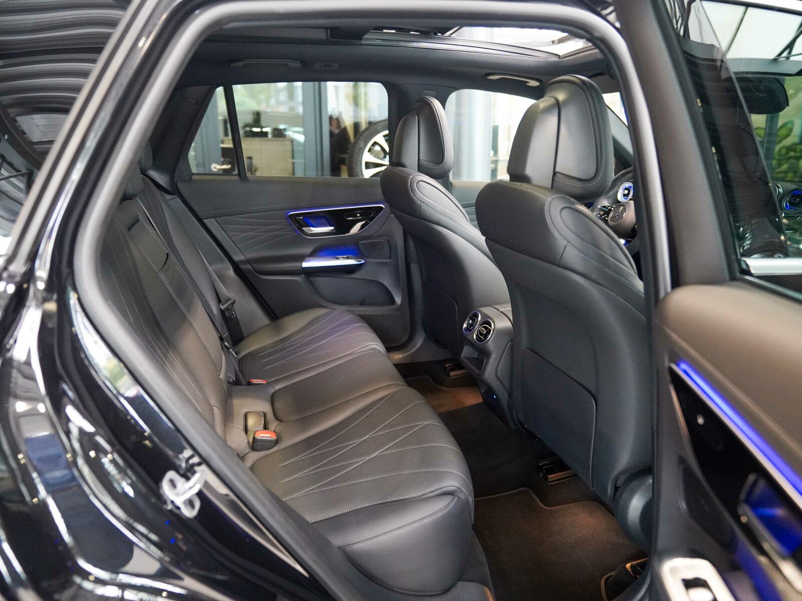 Mercedes-Benz GLC 220 d 4M AMG Line Premium - Samsaru's Car Outlet