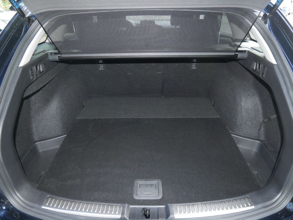 Mazda 6 Kombi SKYACTIV-G 194 FWD Exclusive-Line 360°