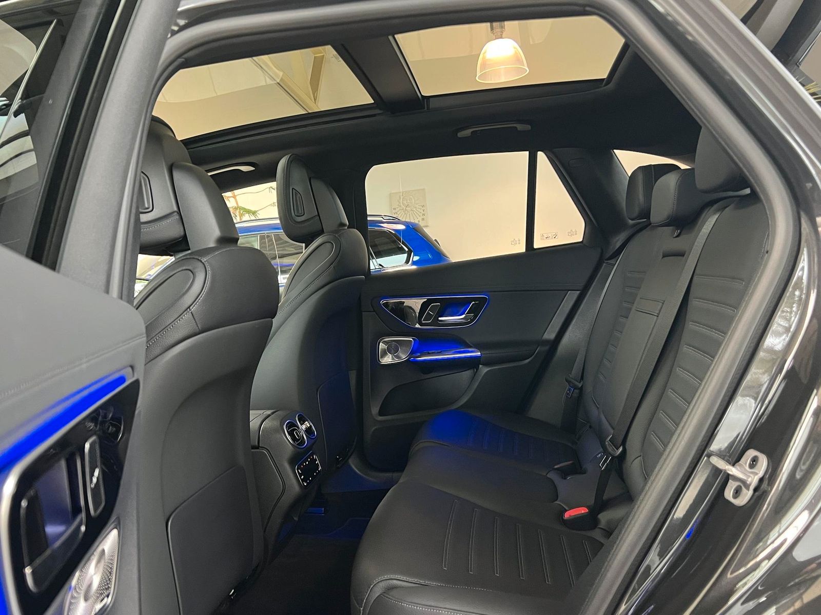 Mercedes-Benz GLC 400 e AMG PHEV 4Matic PANO AHK Night MBUX 20