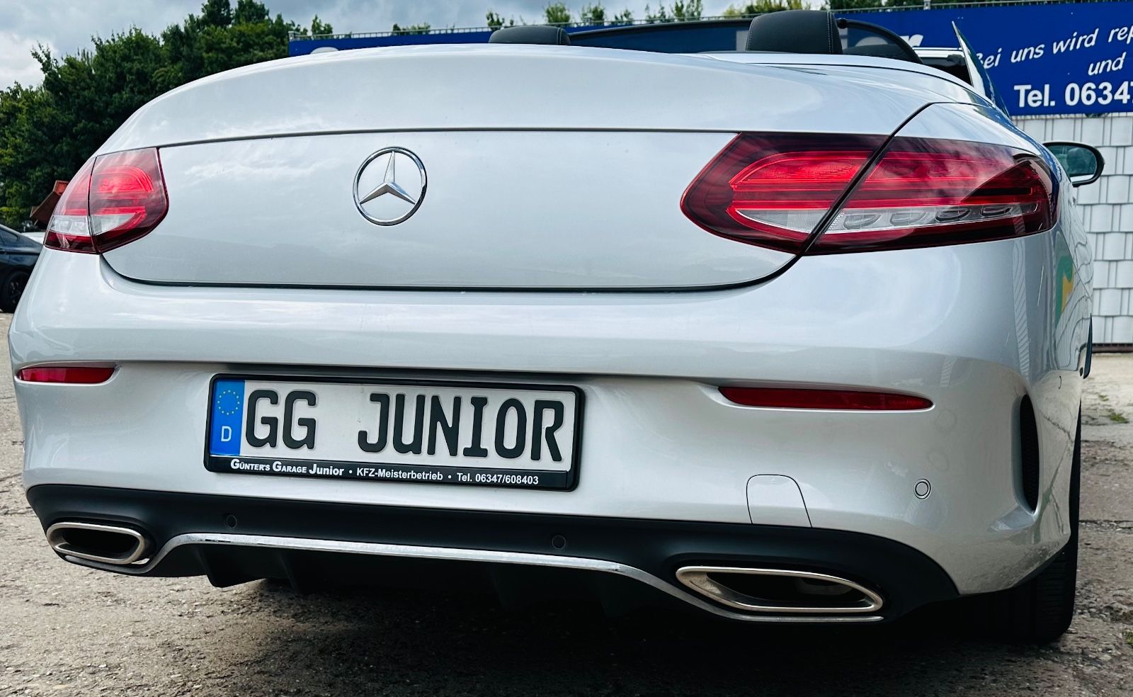 Mercedes-Benz C 200 AMG Line - Samsaru's Car Outlet