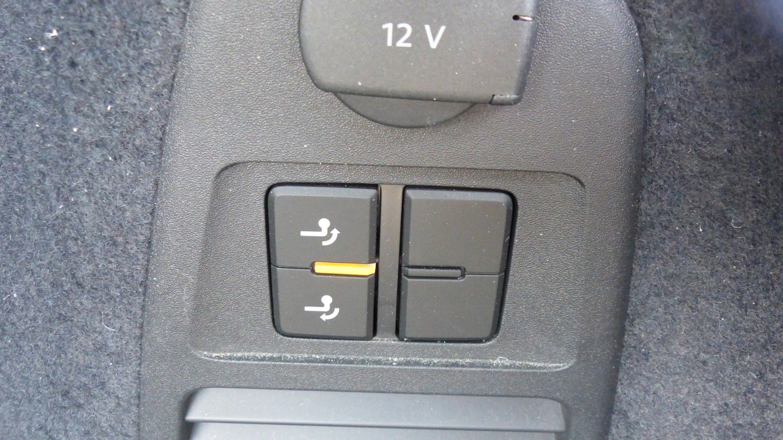 Volkswagen Touareg 3.0 TDI 4 Motion - Samsaru's Car Outlet