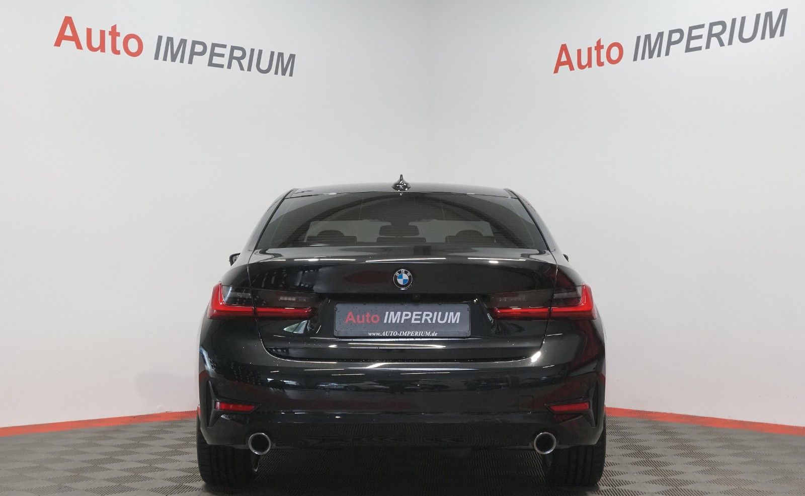 BMW 320 d xDrive - Samsaru's Car Outlet