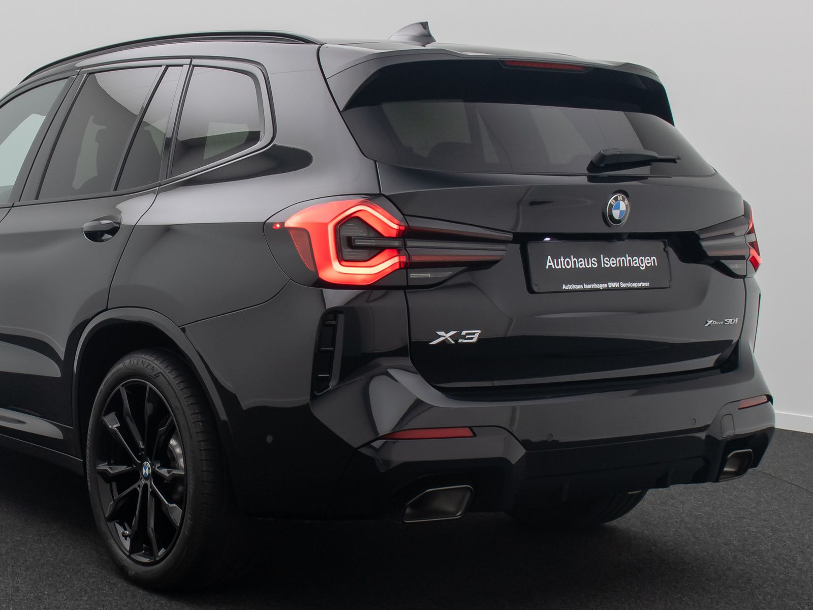 BMW X3 xD30i M Sport AHK Kamera DAB HUD Panorama 20"