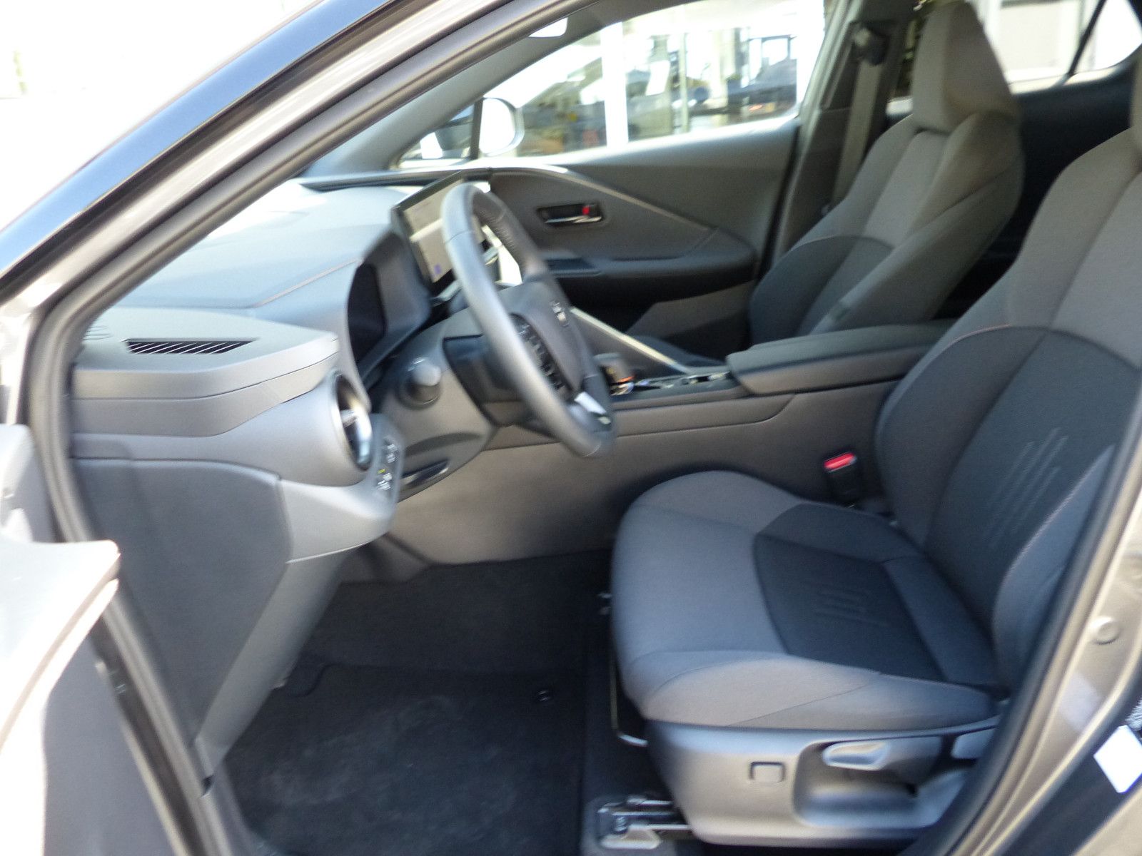 Toyota C-HR 1.8 Team D + Teckpaket LED el.Heckklappe
