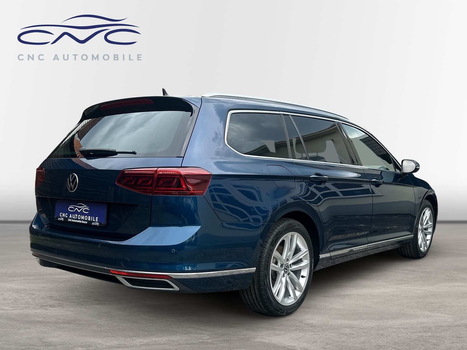 Volkswagen Passat Variant DSG Elegance - Samsaru's Car Outlet