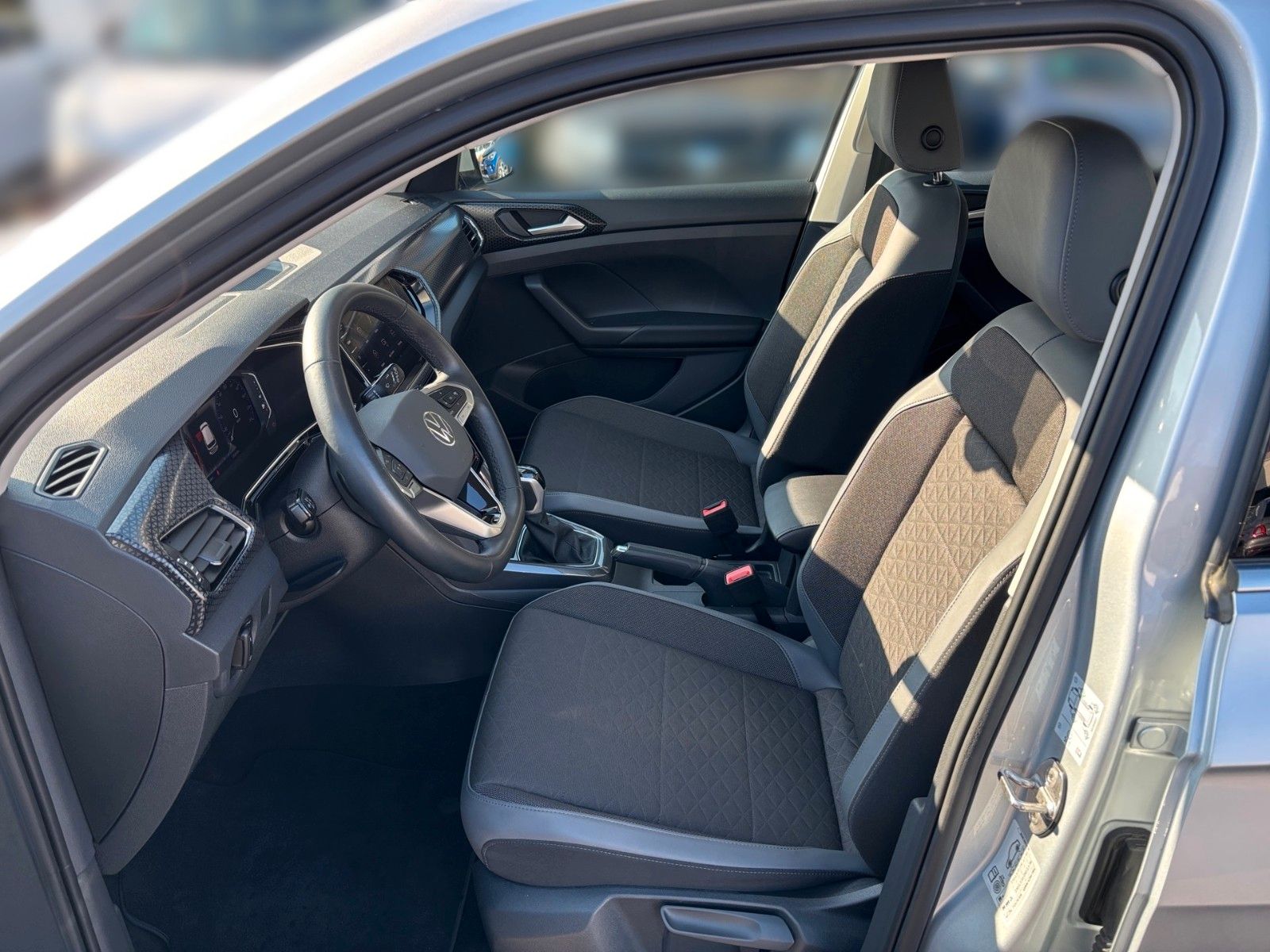 Volkswagen T-Cross Style - Samsaru's Car Outlet