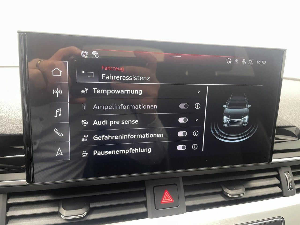 Audi A4 Avant 45 TFSI quattro S-line - Samsaru's Car Outlet
