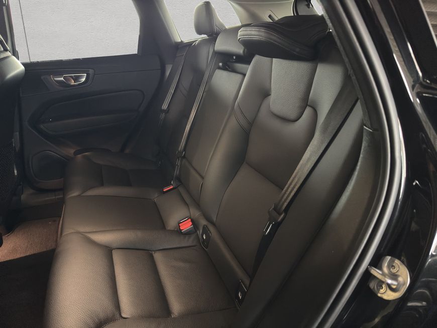 Volvo XC60 B5 B AWD Core