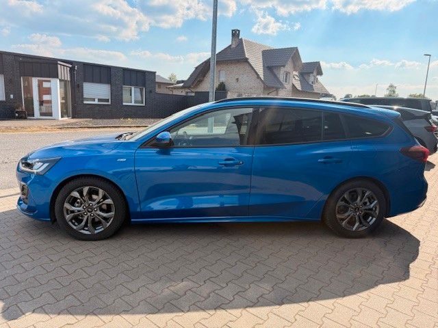 Ford Focus Turnier ST-Line ACC LED NAVI Kamera