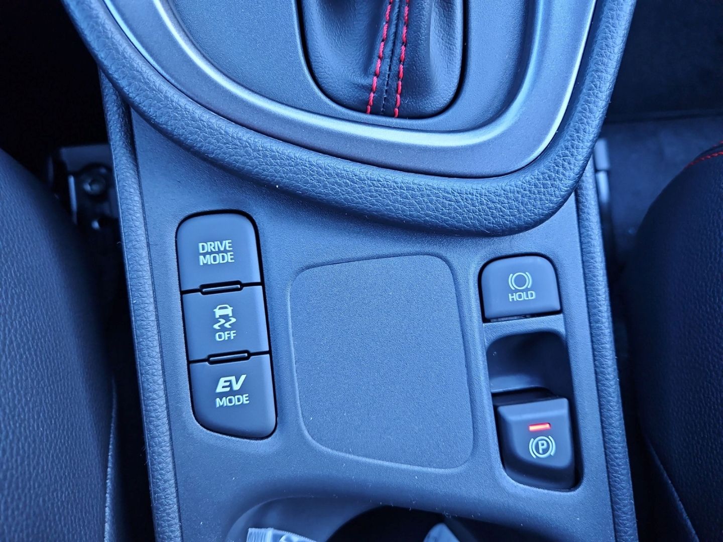 Toyota Yaris Hybrid GR Sport 1.5 Dual-VVT-iE EU6e, SHZ