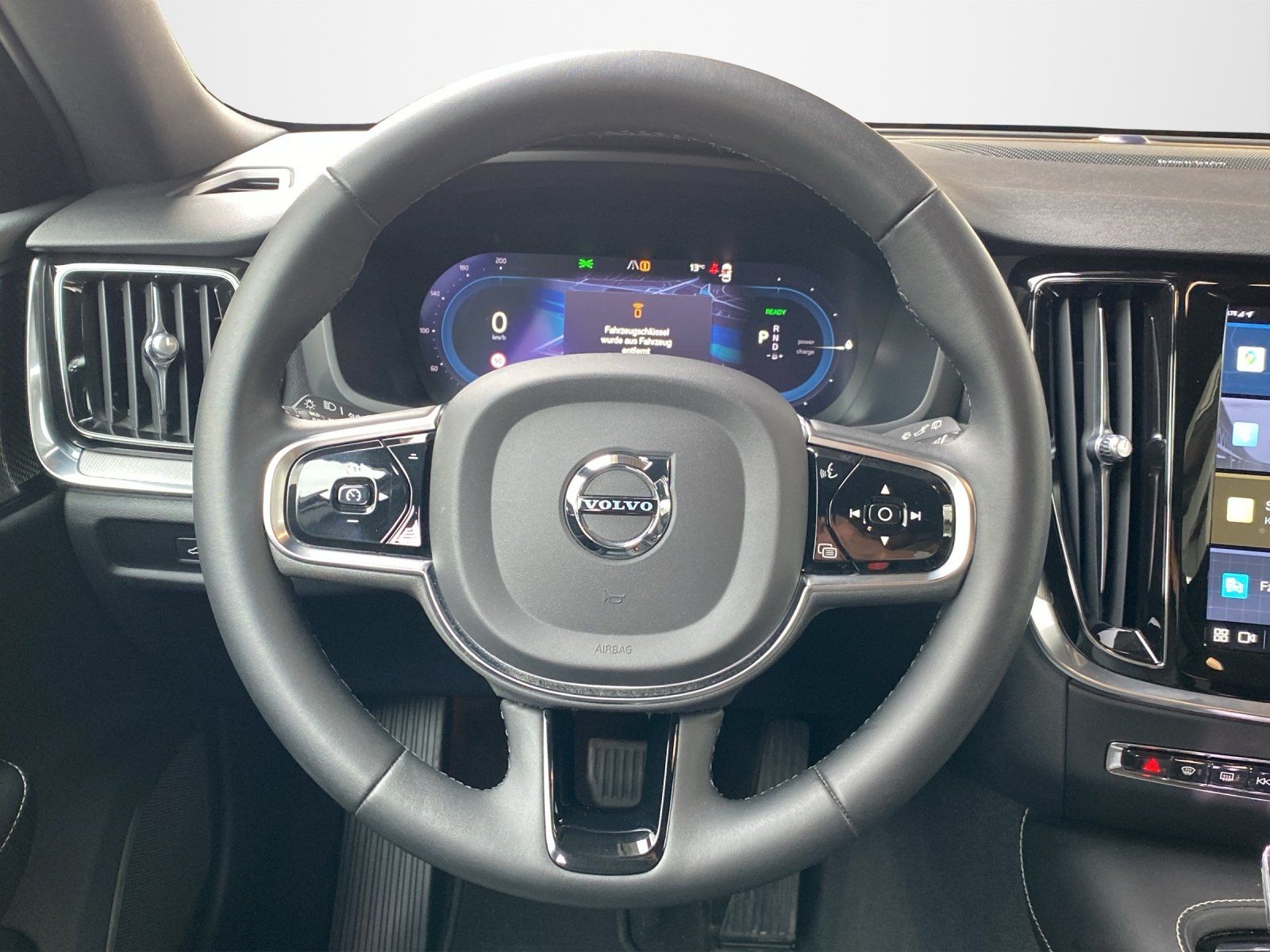 Volvo V60 T8 Plus Bright AHK*SHZ vo+hi*AWD*StHzg*