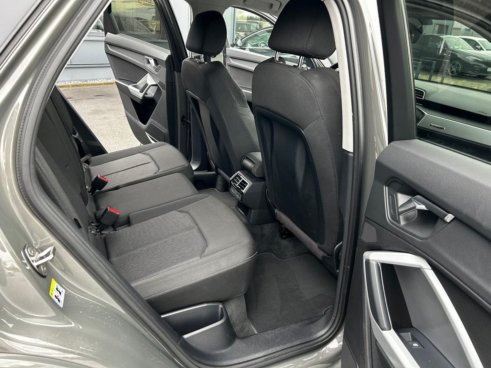 Audi Q3 40 TFSI Sportback quattro S line - Samsaru's Car Outlet