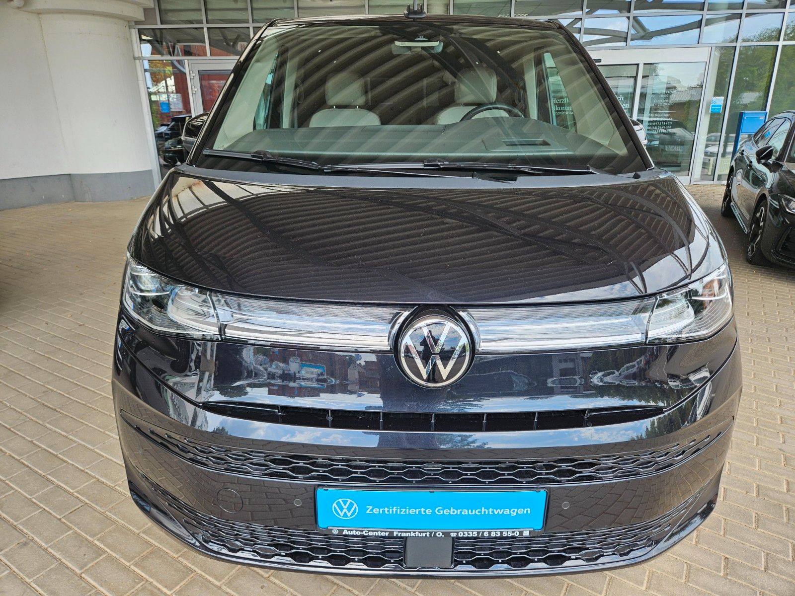 Volkswagen T7 Multivan 2.0 TDI SCR DSG Überhang Style - Samsaru's Car Outlet
