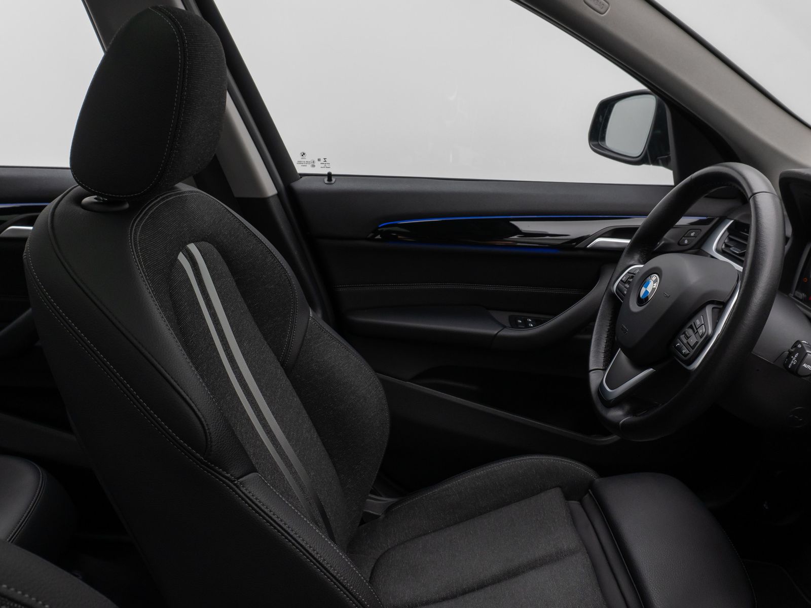 BMW X1 xD20i Sport Line - Samsaru's Car Outlet