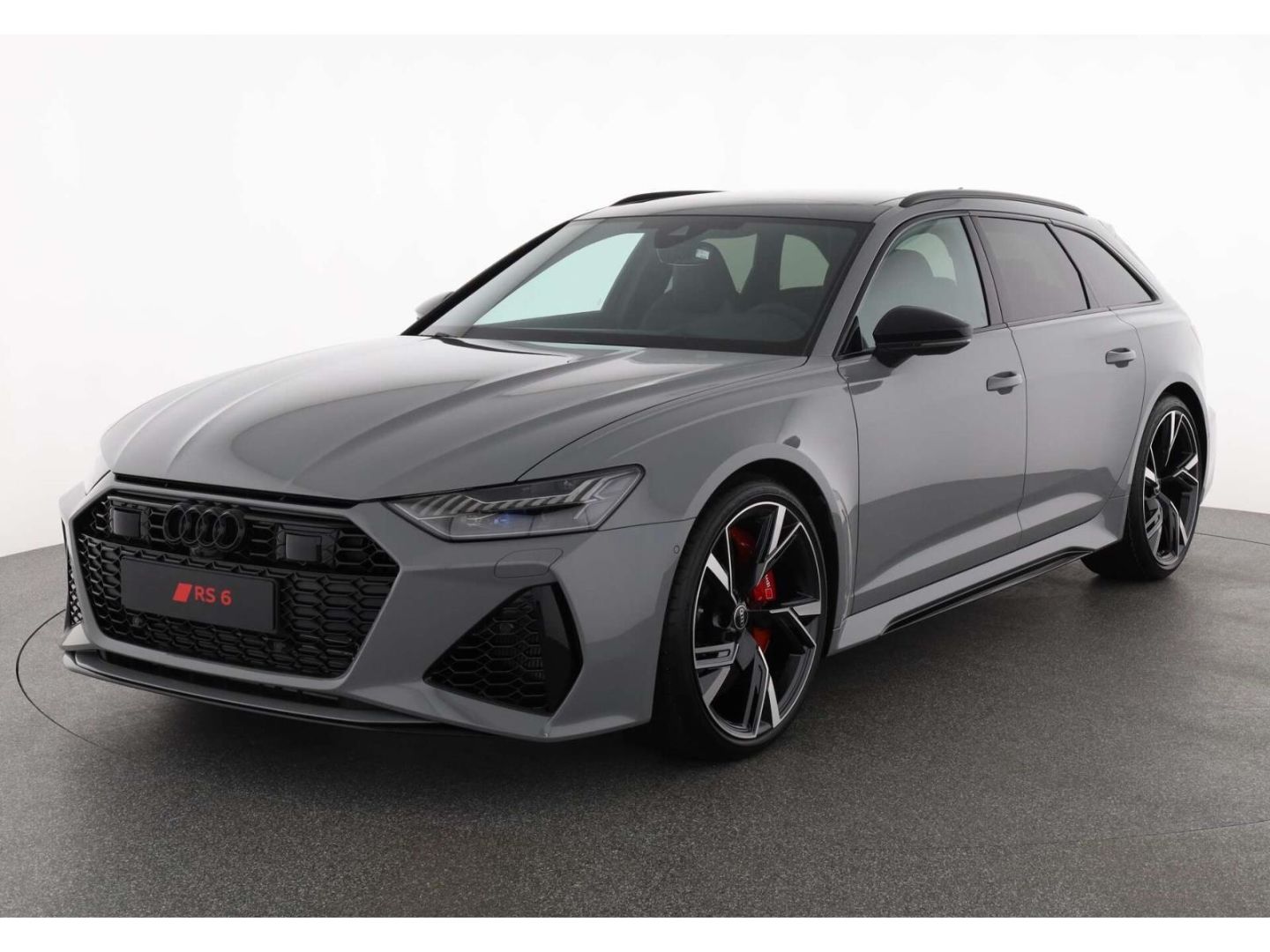 Audi RS6 Avant TFSI quattro LP: 175.630,-/Head-up/Pan