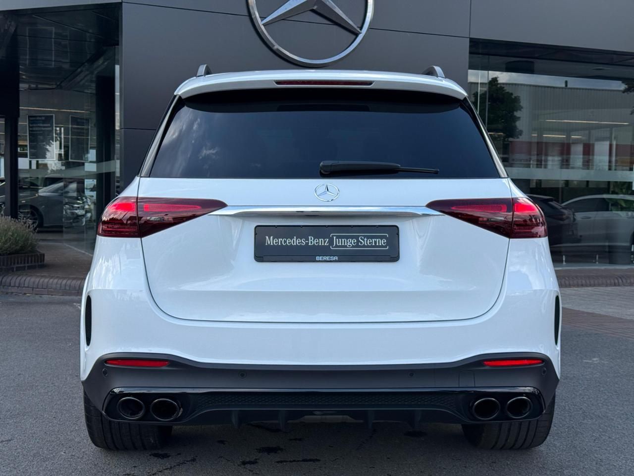Mercedes-Benz GLE 53 AMG 4M+ Night StHzg AHK Pano HUD 21 Zoll