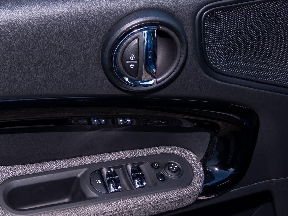 MINI Cooper Countryman Classic - Samsaru's Car Outlet