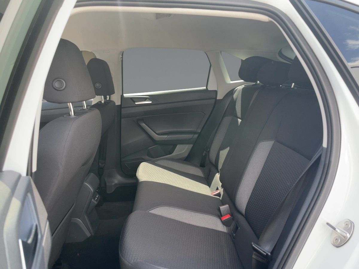 Volkswagen Taigo 1.5 TSI Life Black - Samsaru's Car Outlet