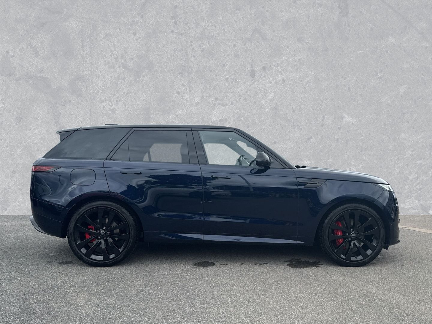 Range Rover Sport Dynamic HSE D300 - Samsaru's Car Outlet
