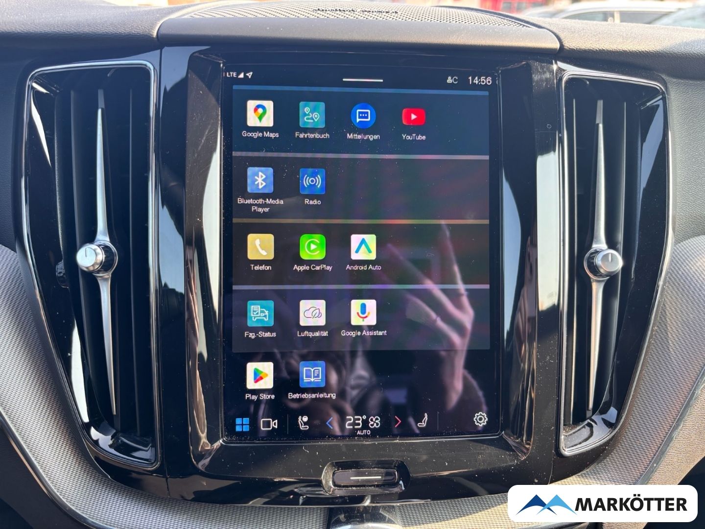 Volvo XC60 B4 Plus Dark 21''/ACC/BLIS/H&K/CAM/SHZ/FSH