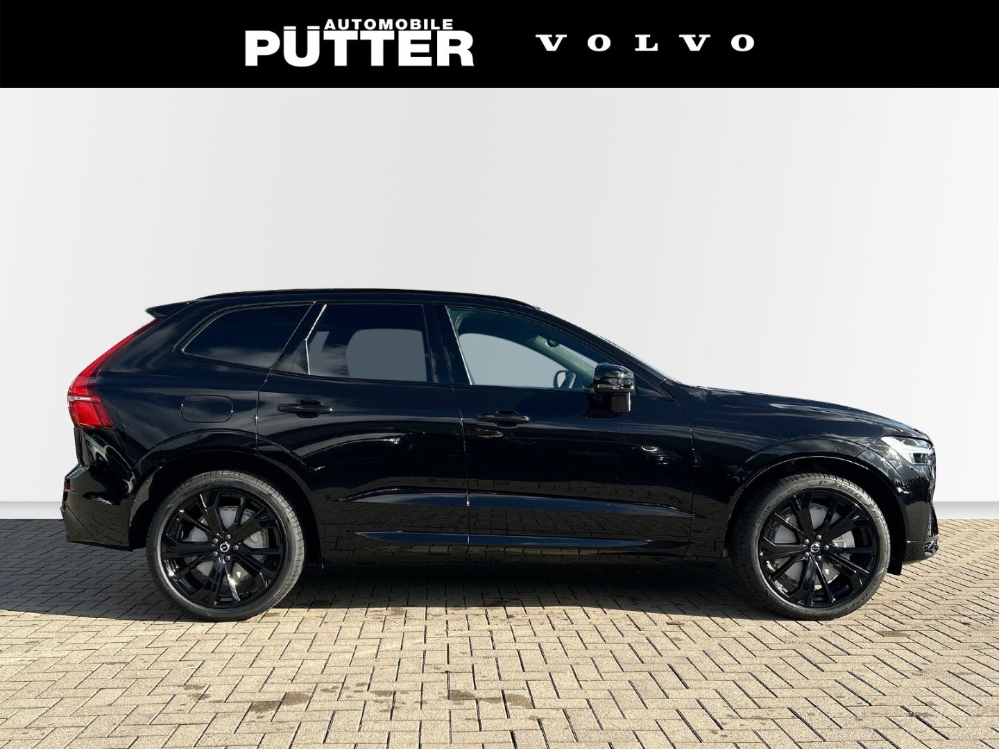Volvo XC60 Recharge T6 AWD Plus Black Edition 21'' AHK