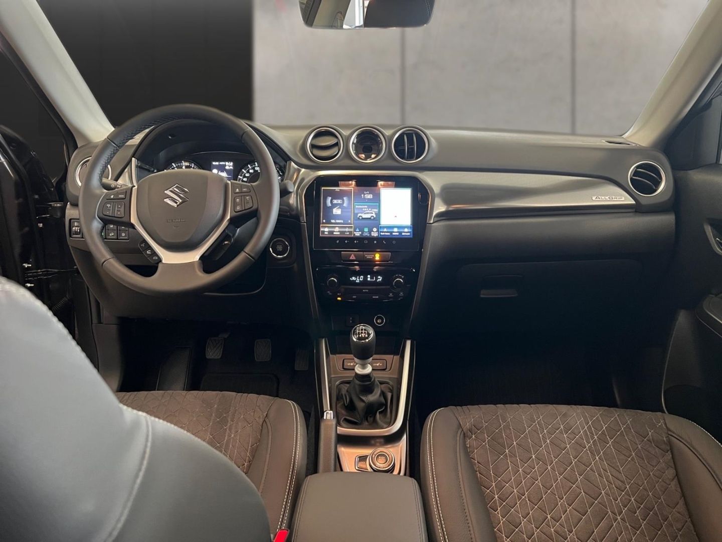 Suzuki Vitara Comfort ALLGRIP - Samsaru's Car Outlet