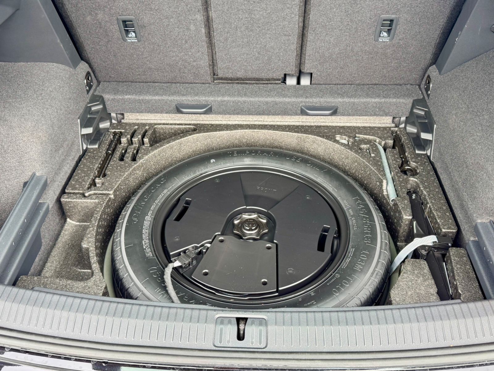 Volkswagen Tiguan Life - Samsaru's Car Outlet