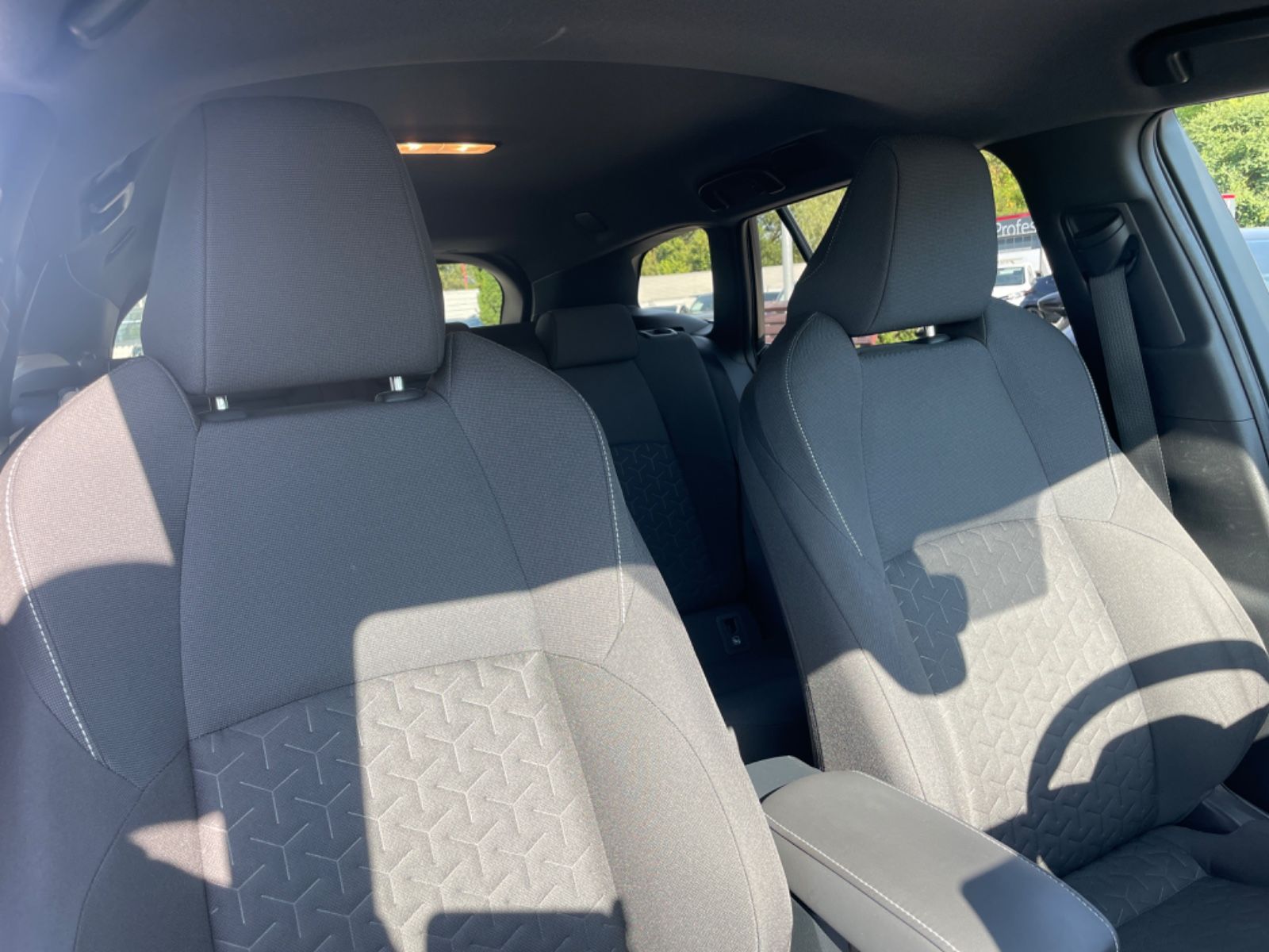 Toyota Corolla Touring Sports Hybrid - Samsaru's Car Outlet
