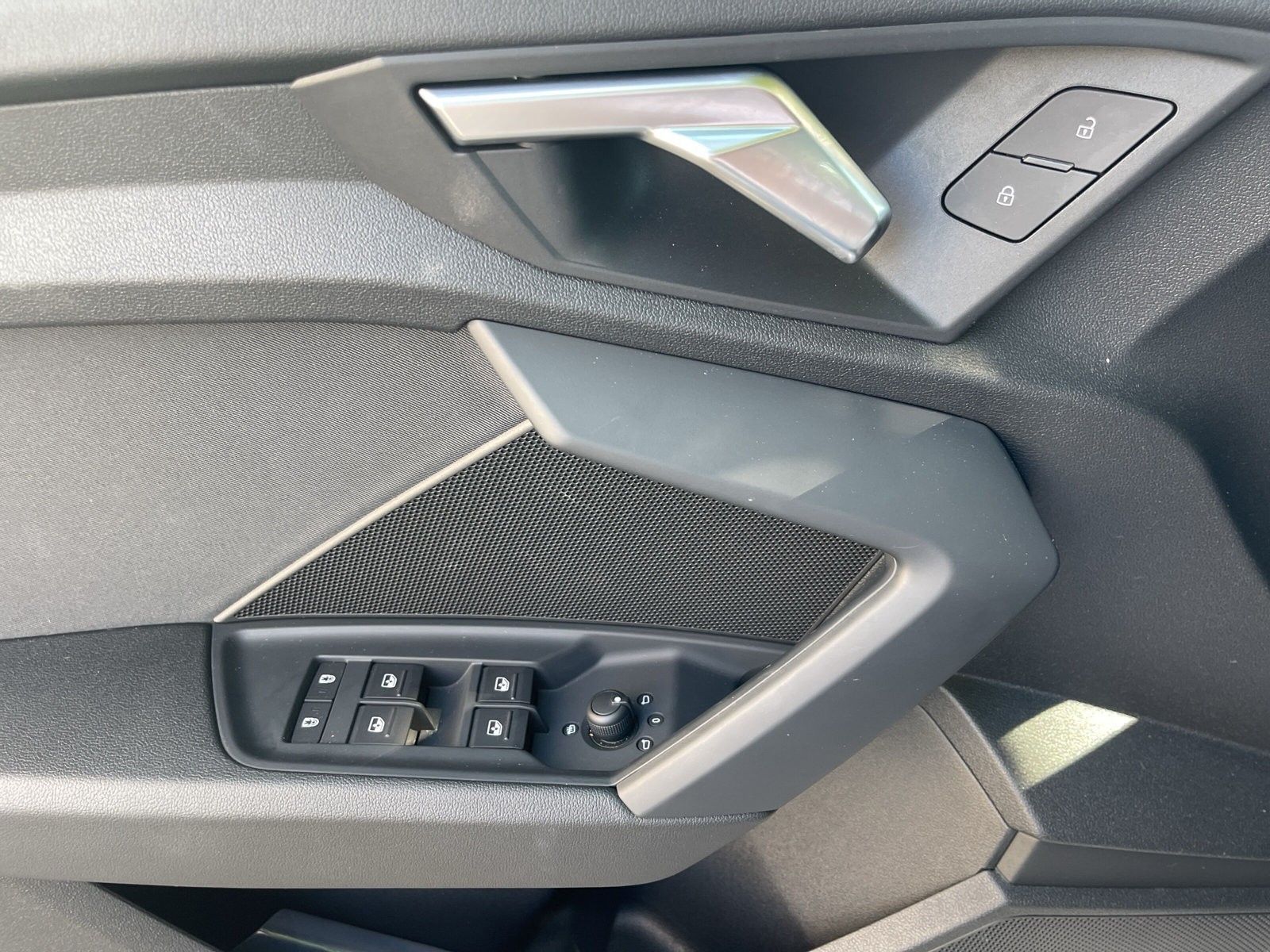 Audi A3 35 TFSI Sportback advanced S tronic Navi+SHZ+