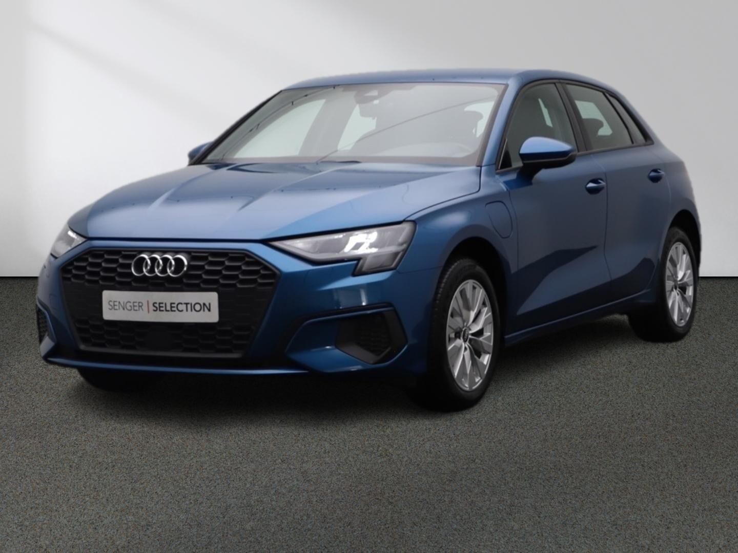 Audi A3 Sportback 40 TFSI e S tronic MMI LED