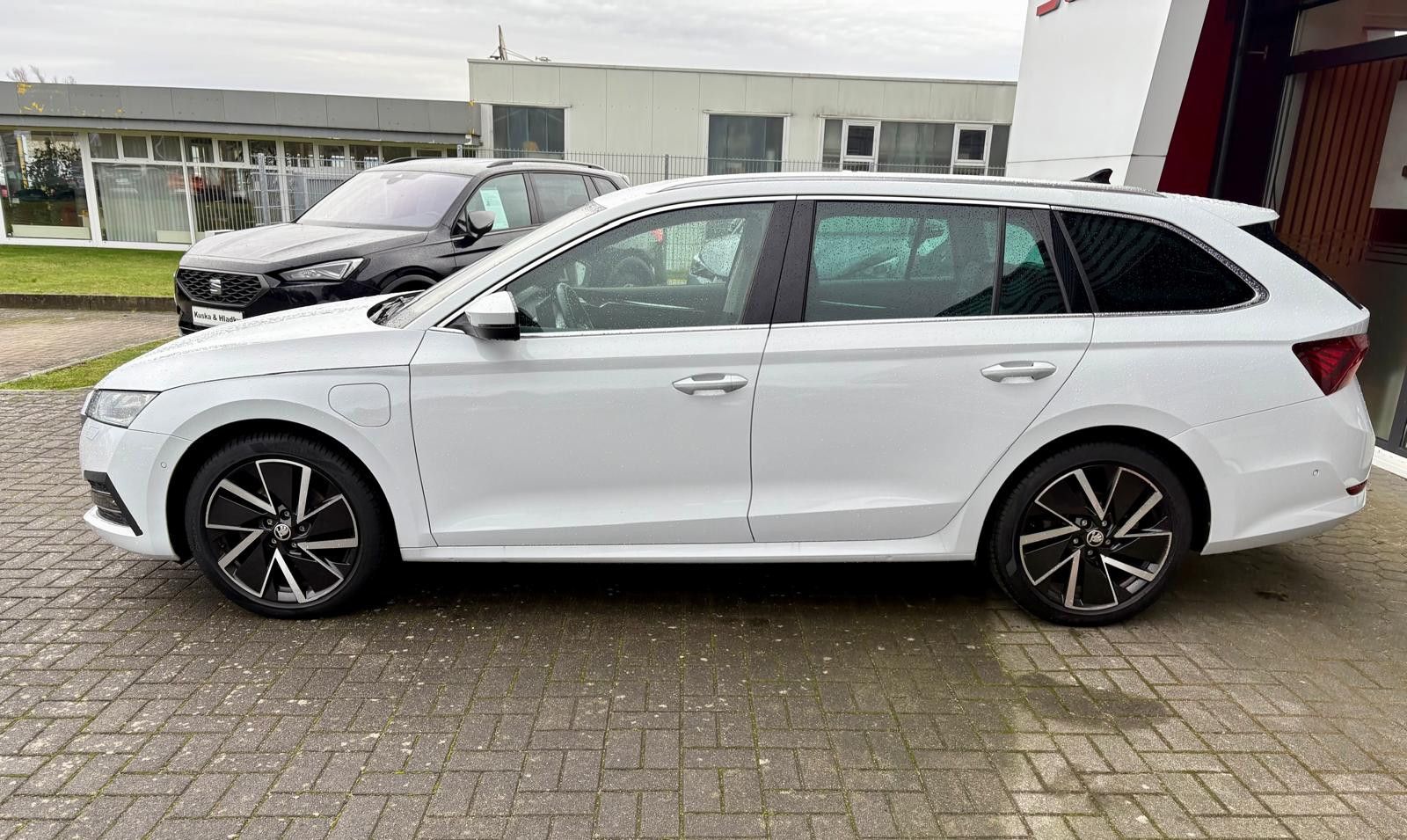 Skoda Octavia Combi Style iV /LED/NAVI/SHZ/DCC/ACC/RFK