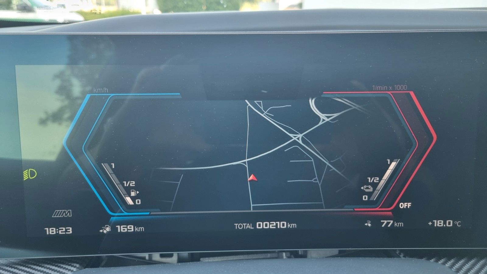 BMW XM 4.4i V8 LNP 190€ 8 Fach Bereift