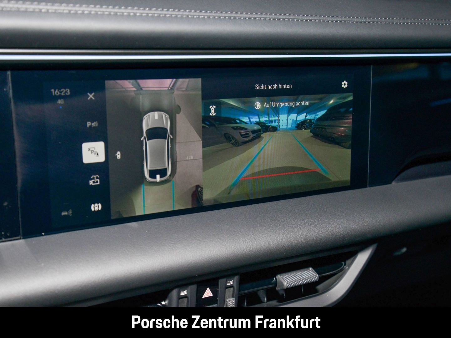 Porsche Macan 4 Surround-View InnoDrive LED-Matrix