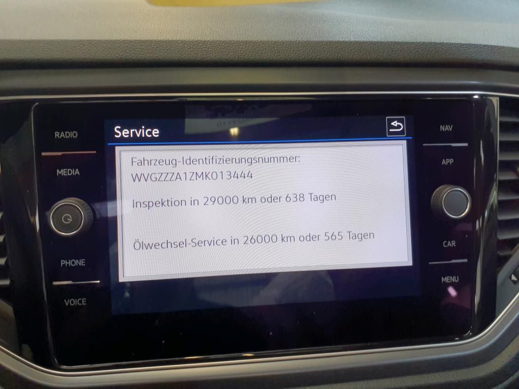 Volkswagen T-Roc R-Line 1.5 TSI DSG - Samsaru's Car Outlet