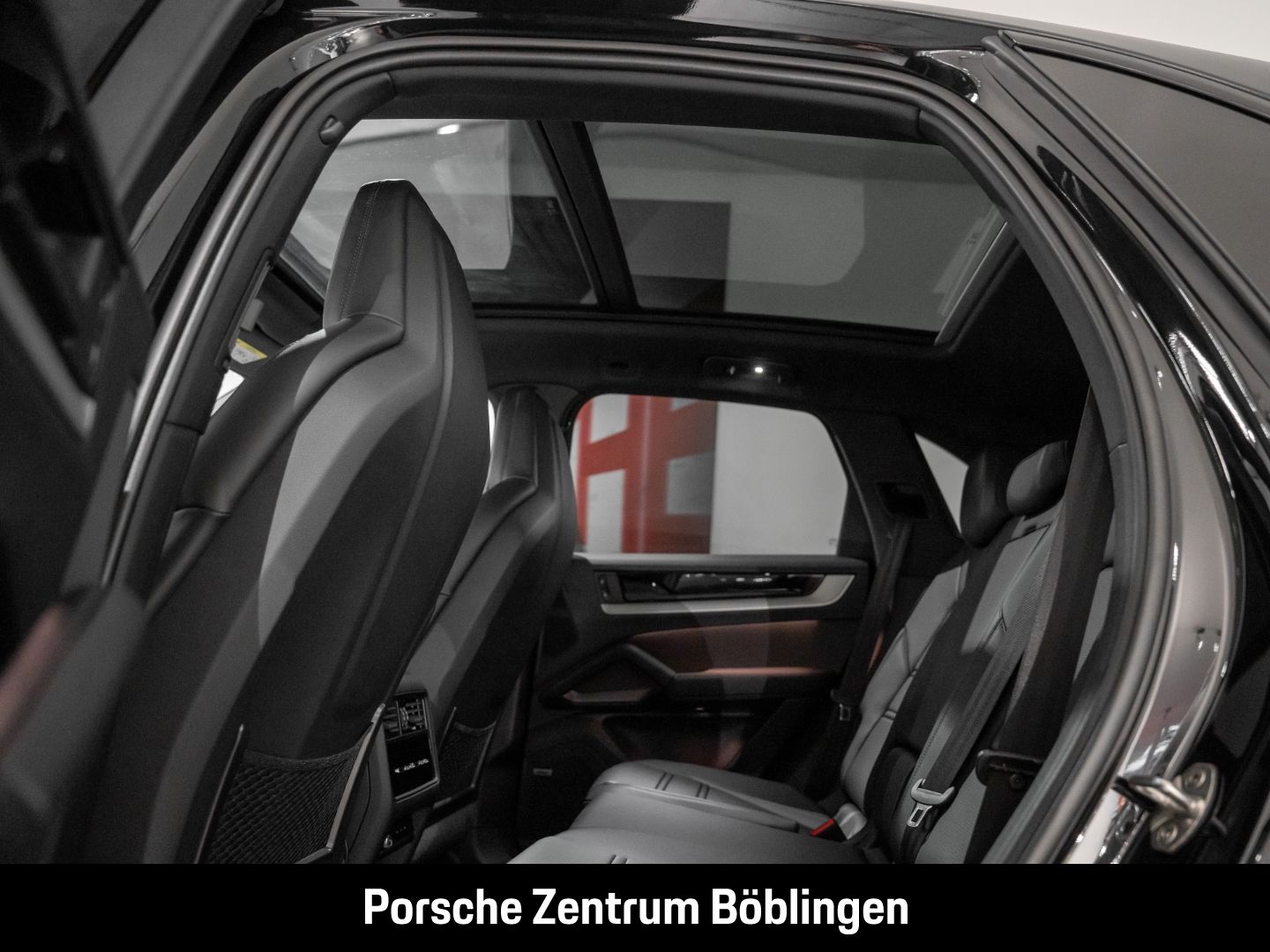 Porsche Cayenne E-Hybrid BOSE Panoramadach LED-Matrix
