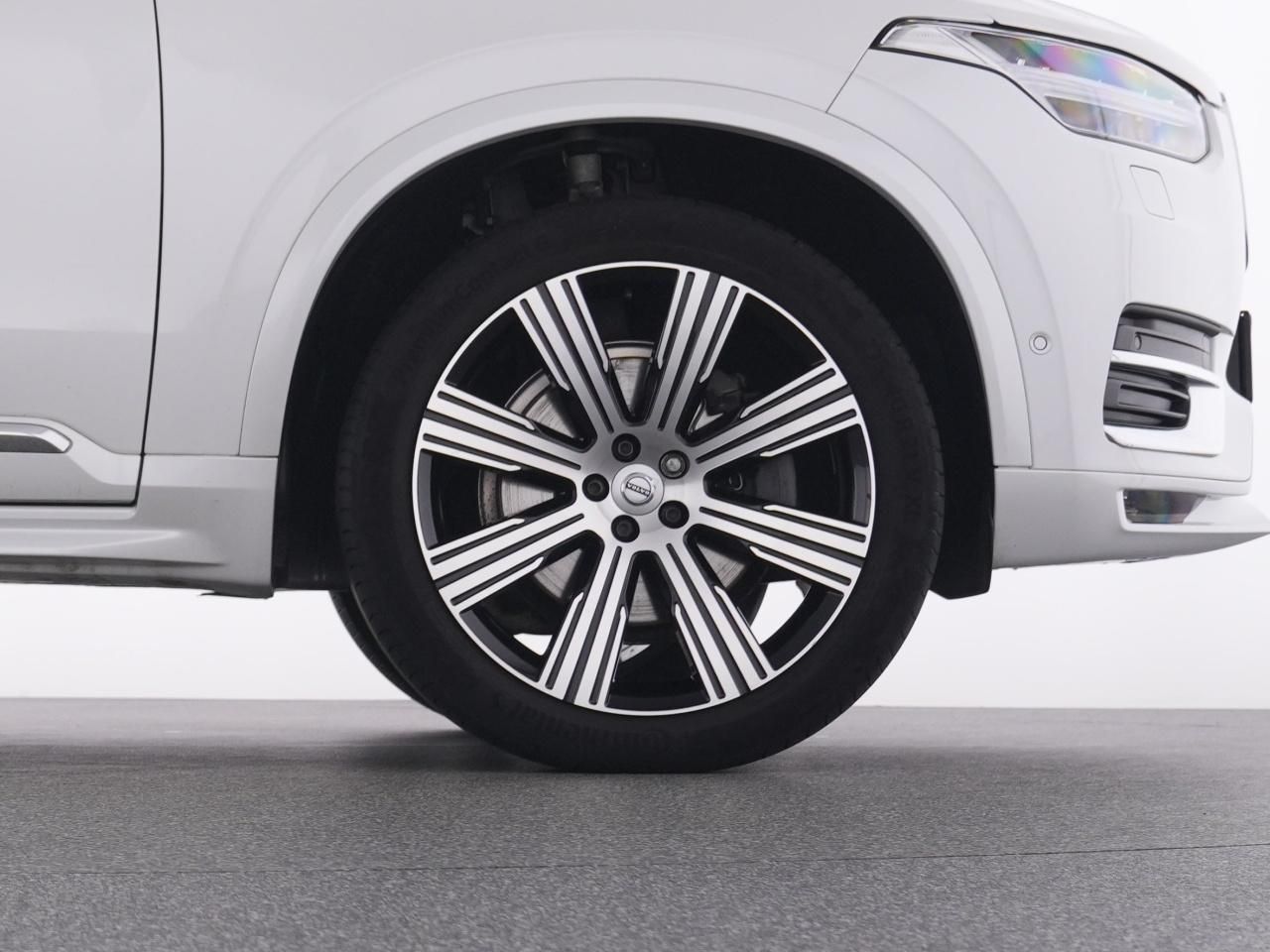 Volvo XC90 B5 AWD ULTIMATE BRIGHT AHK+STANDHZ+LM+