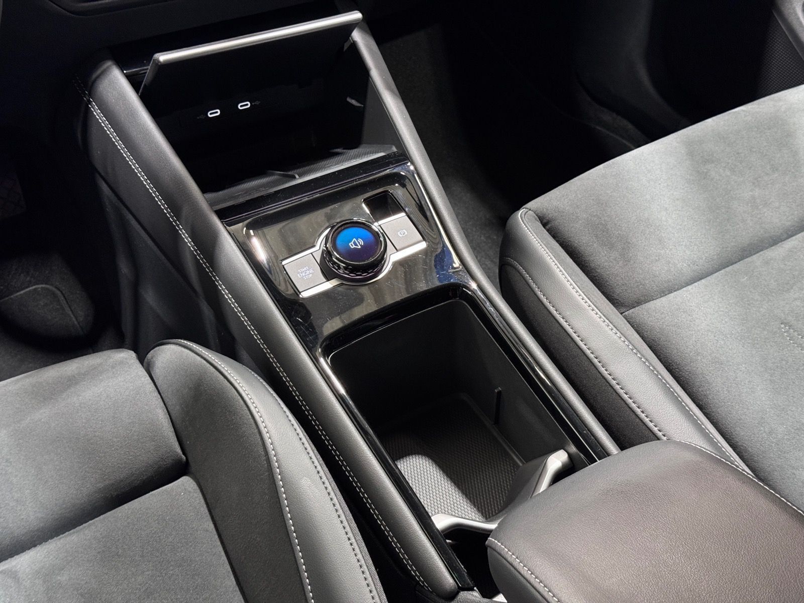 Volkswagen Tiguan 1.5 TSI eHybrid Elegance | AHK MATRIX DCC