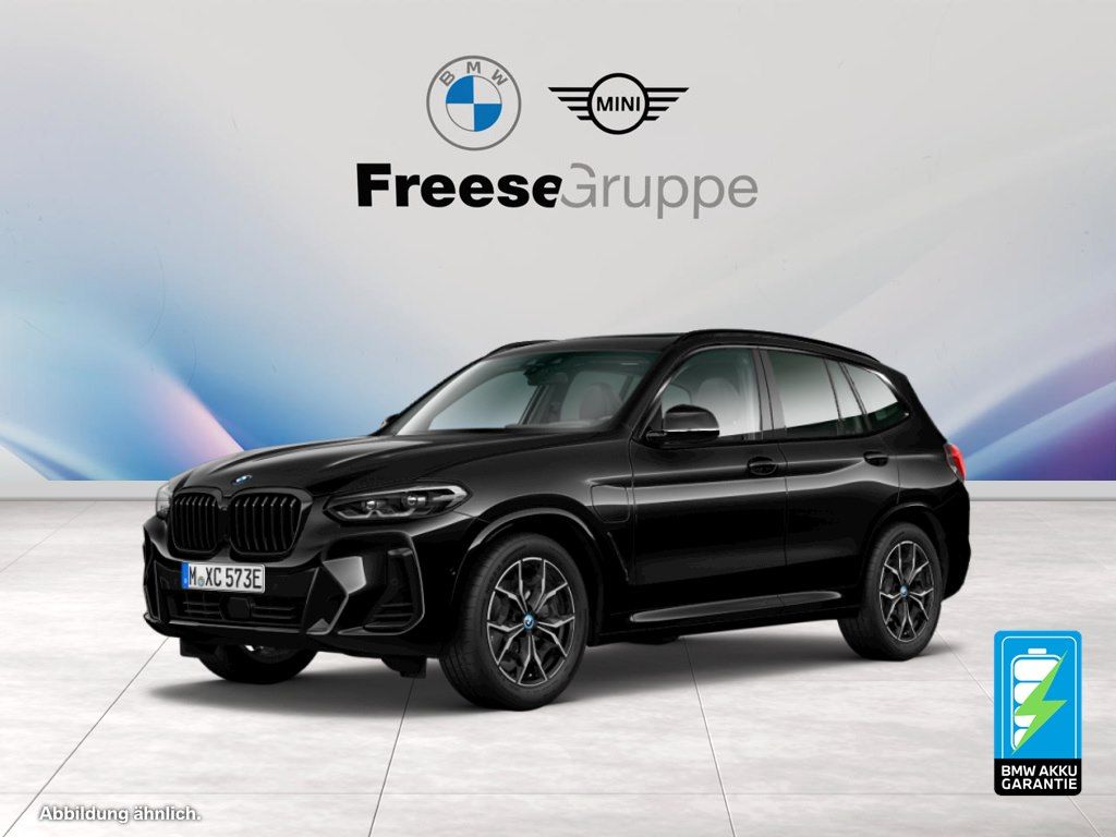 BMW X3 xDrive30e AHK HEAD-UP PANO RFK HIFI LORDOSE