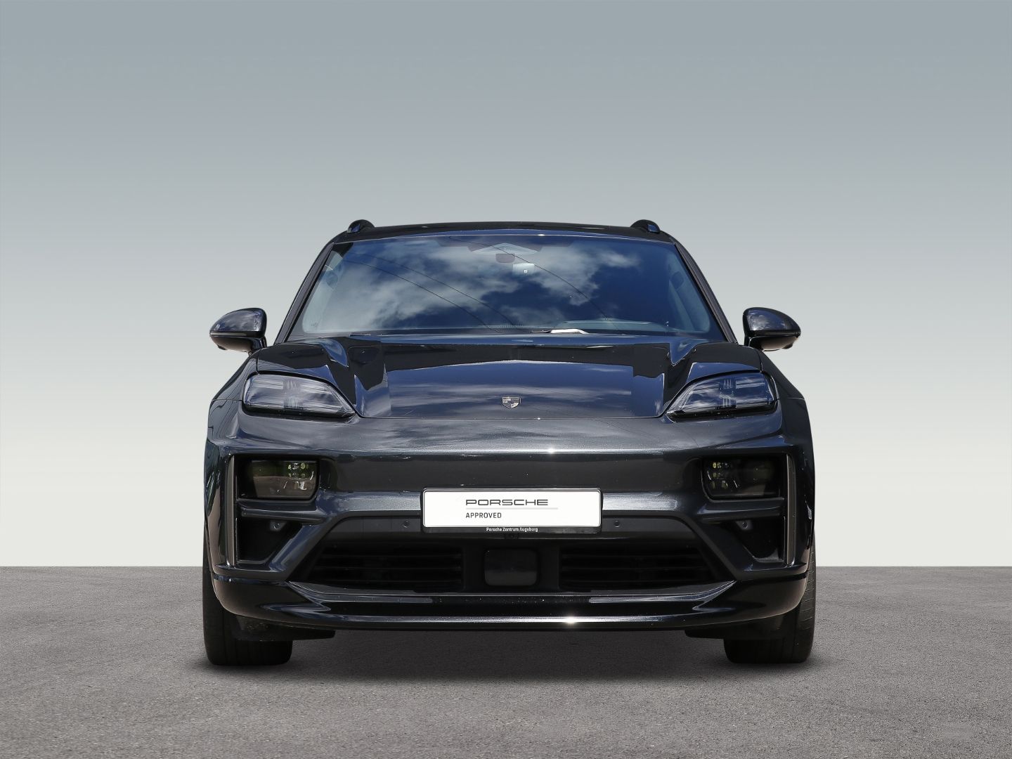 Porsche Macan Turbo Burmester InnoDrive HA-Lenkung